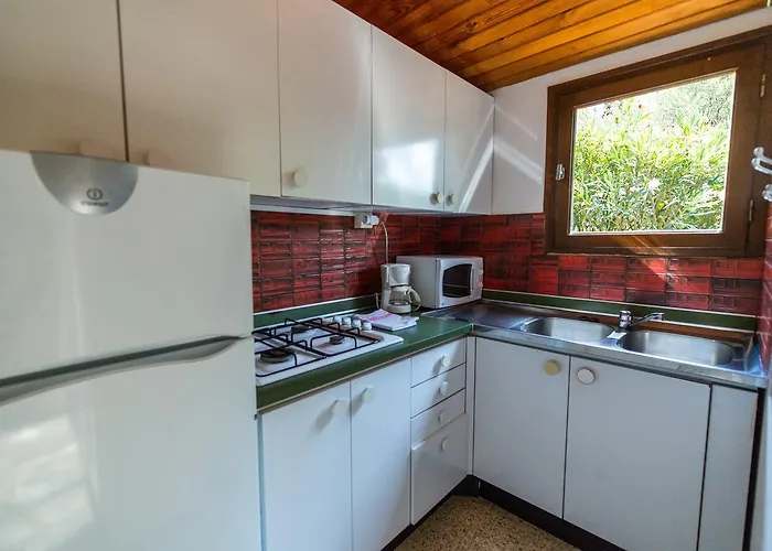 杨梅酒店 圣弗洛朗