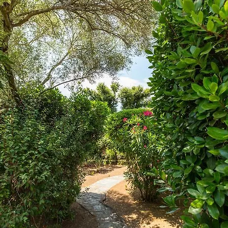 Villa Les Arbousiers *